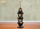 Escultura decorativa del mono de la resina de la estatuilla de la estatua de Polyresin de la antigüedad del tenedor de papel higiénico