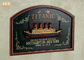 Muestra de madera del Pub de la pared de la decoración de la pared de las placas de la resina de la antigüedad de madera titánica conmemorativa del barco de cruceros